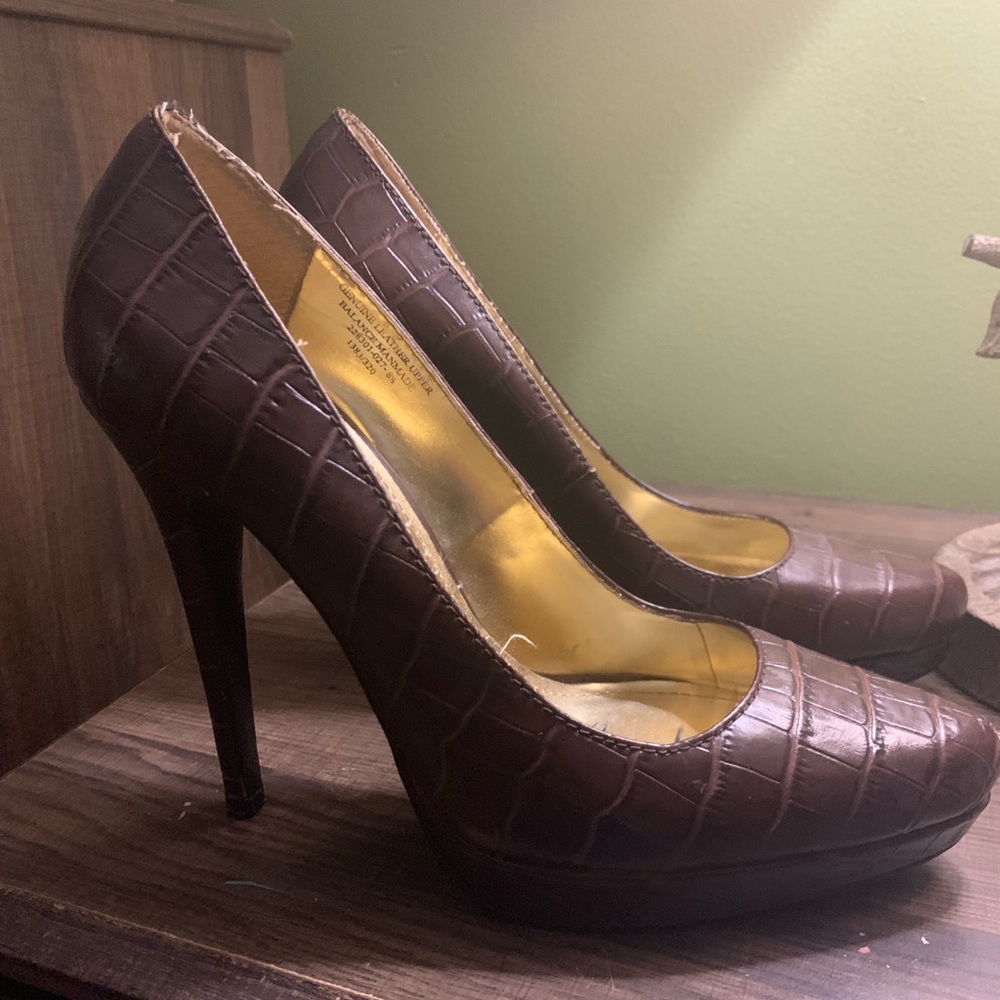 Victoria secret pump